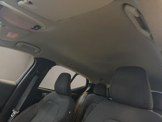 Volvo XC40 1.5 T2 Momentum Pro Auto