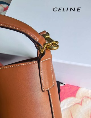 Bolso Cubo Piel Marrón Celine