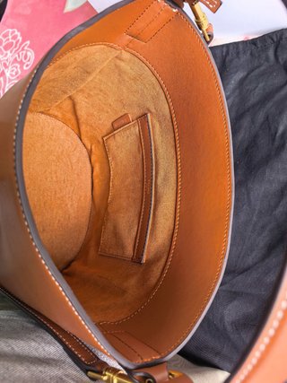 Bolso Cubo Piel Marrón Celine