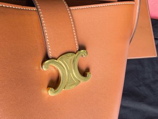 Bolso Cubo Piel Marrón Celine
