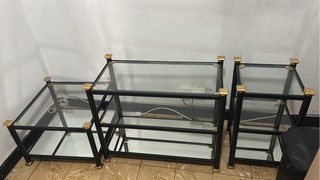 Scaffali in vetro e metallo neri 10€ l'unità