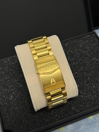 Reloj Nixon Player Gold