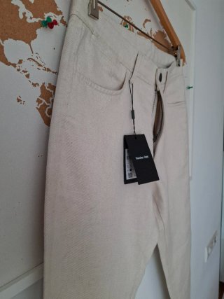 Pantalón Massimo Dutti Beige .Talla 38