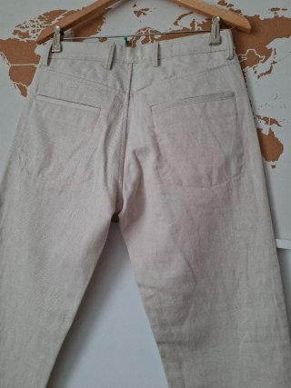 Pantalón Massimo Dutti Beige .Talla 38