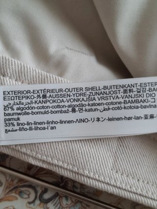 Pantalón Massimo Dutti Beige .Talla 38