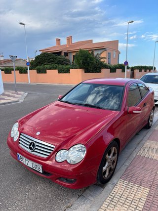 Mercedes-Benz Clase C 2006