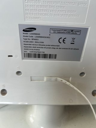 Televisor Samsung 40 Blanco ideal para consola
