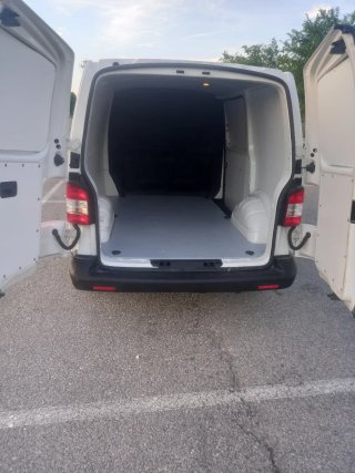 Volkswagen Transporter 2011