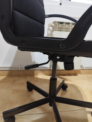 Silla de escritorio negra