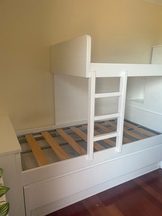 Carpintero de aluminio y madera