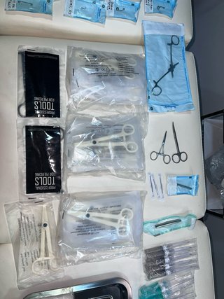 Lote material piercer anillador esterilizado