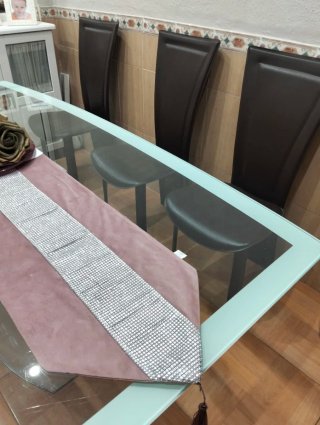 Mesa de cristal con 6 sillas