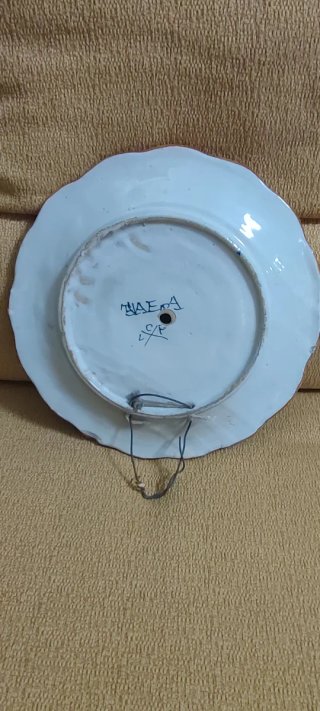 Plato decorativo escudo Toledo