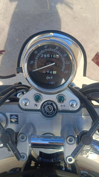 Suzuki Marauder Cruiser Negra 250