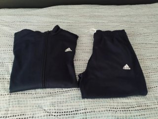 Chándal Adidas Azul Marino, niño talla 15/16 años