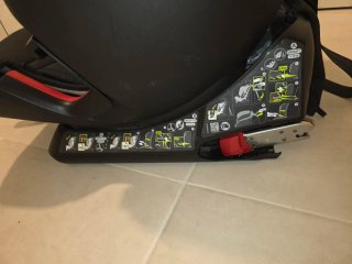 Britax Römer ADVANSAFIX IV M ISOFIX