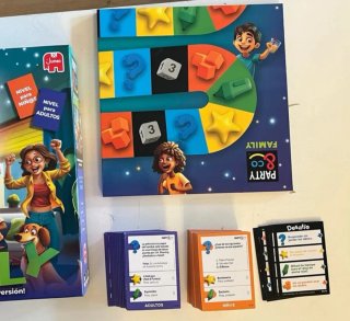 Juego Party & Co Family