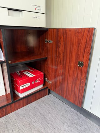 Mueble de oficina madera
