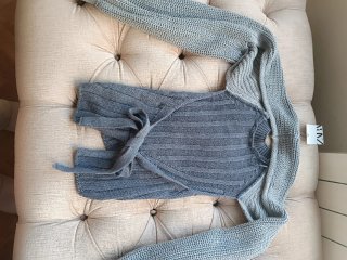 Jersey Zara espalda abierta gris