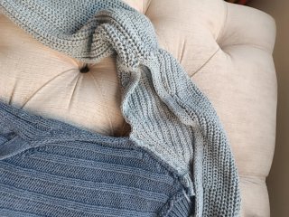 Jersey Zara espalda abierta gris