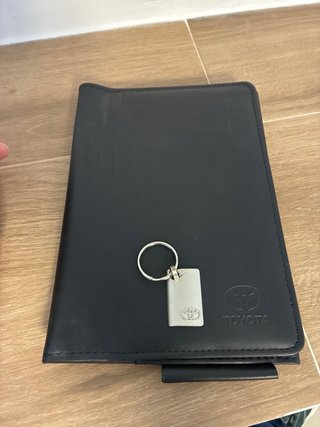 Carpeta Toyota