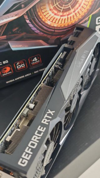 Tarjeta Gráfica Gigabyte RTX 3070 Gaming OC 8G