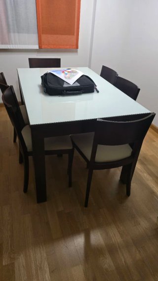 Sofá Chaiselongue marrón  y Naranja