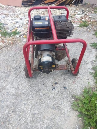 Generador Powermate EM2800 AVR