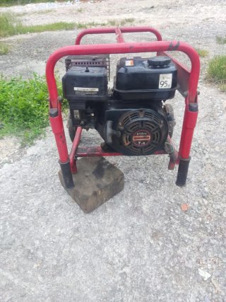 Generador Powermate EM2800 AVR