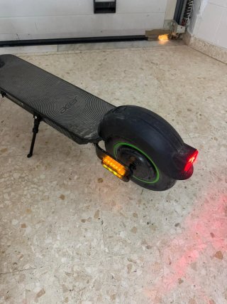 Patinete Eléctrico Negro