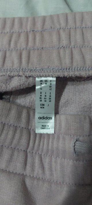 Pantalón chándal Adidas violeta