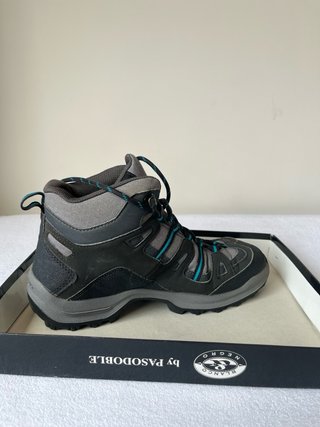 Botas de montaña unisex grises y turquesa
