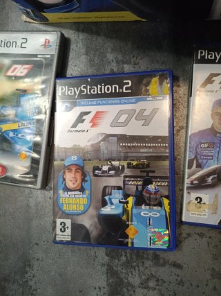 Volante + F1 03, F1 04, F1 06  PS2 Fernando Alonso