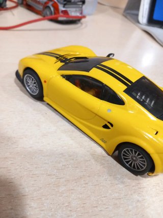 Coche Scalextric Ninco Ascari KZ1 10 Aniversario