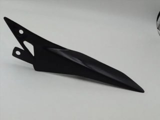 PROTECTOR DE CADENA MULTISTRADA EN CARBONO m_053