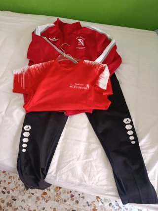 Chándal Estadium Venecia Rojo Niño Talla M