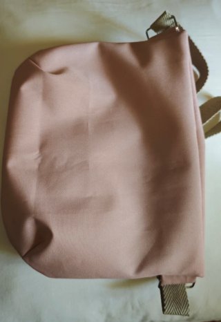 Bolso bandolera rosa y beige