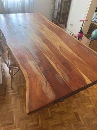 Mesa de comedor de madera maciza y metal