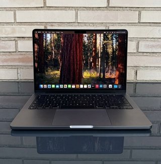 Como Nuevo MacBook Pro 14, M4 16GB SSD 512GB