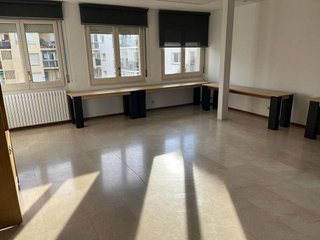 Oficina en alquiler en Eixample Nord – La Devesa en Girona