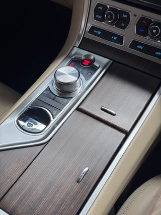 Jaguar XF 2.2 Diésel Classic