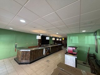Local comercial en venta en El Llano en Gijón