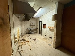 Local comercial en venta en El Llano en Gijón