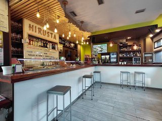 Local comercial en venta en Salburua en Vitoria-Gasteiz