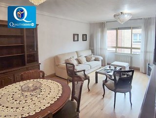 Piso en alquiler en Ensanche - Diputación en Alicante