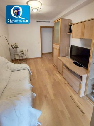 Piso en alquiler en Ensanche - Diputación en Alicante