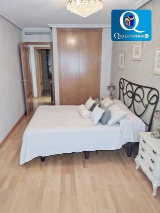 Piso en alquiler en Ensanche - Diputación en Alicante