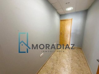 Local comercial en venta en Don Benito