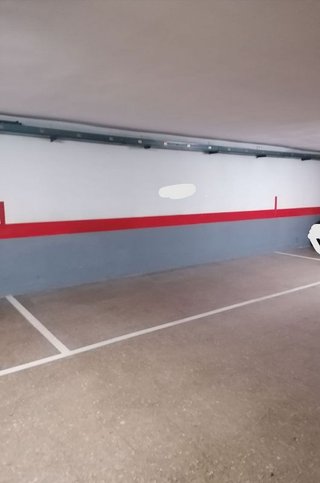 Garaje en venta en Ensanche en Teruel