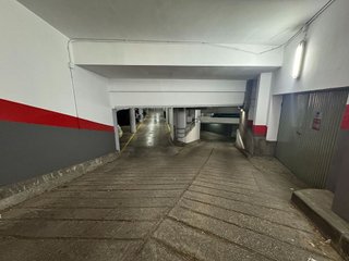 Garaje en venta en Eixample Nord – La Devesa en Girona